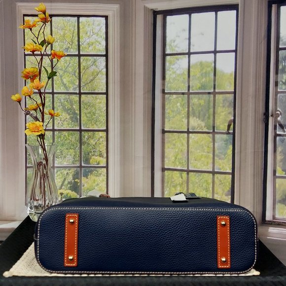 NWT DOONEY & BOURKE LARGE PEBBLE GRAIN SHOPPER & LARGE SLIM WRISTLET (BL… - Picture 6 of 16